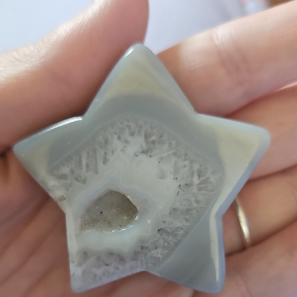 Gray Star-Shaped Geode Stone